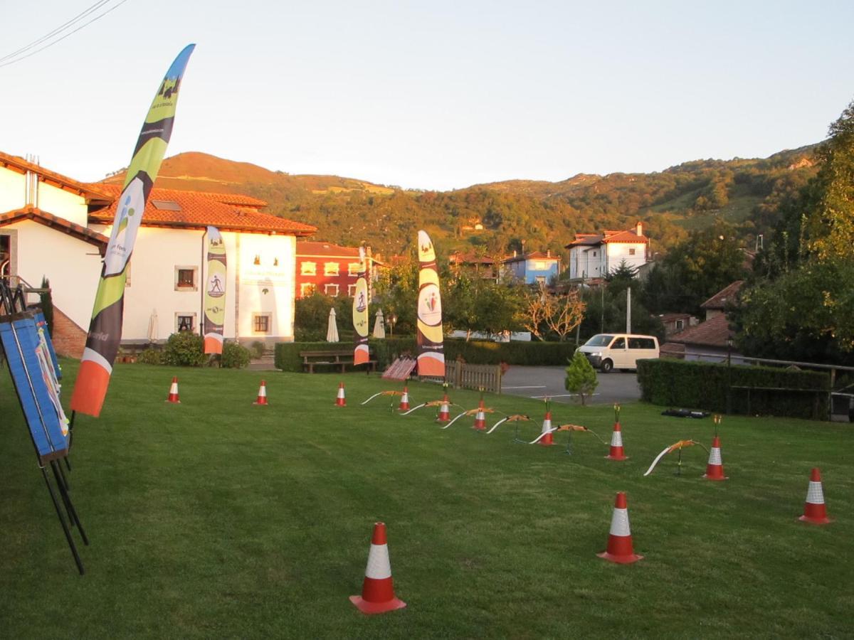 Casa de la Montaña Albergue Turístico Avín Exterior foto