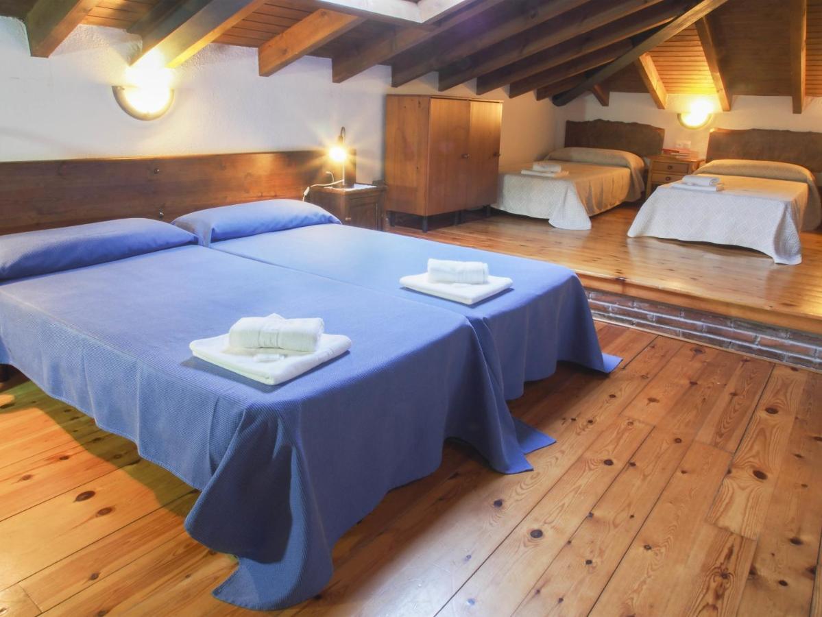 Casa de la Montaña Albergue Turístico Avín Habitación foto